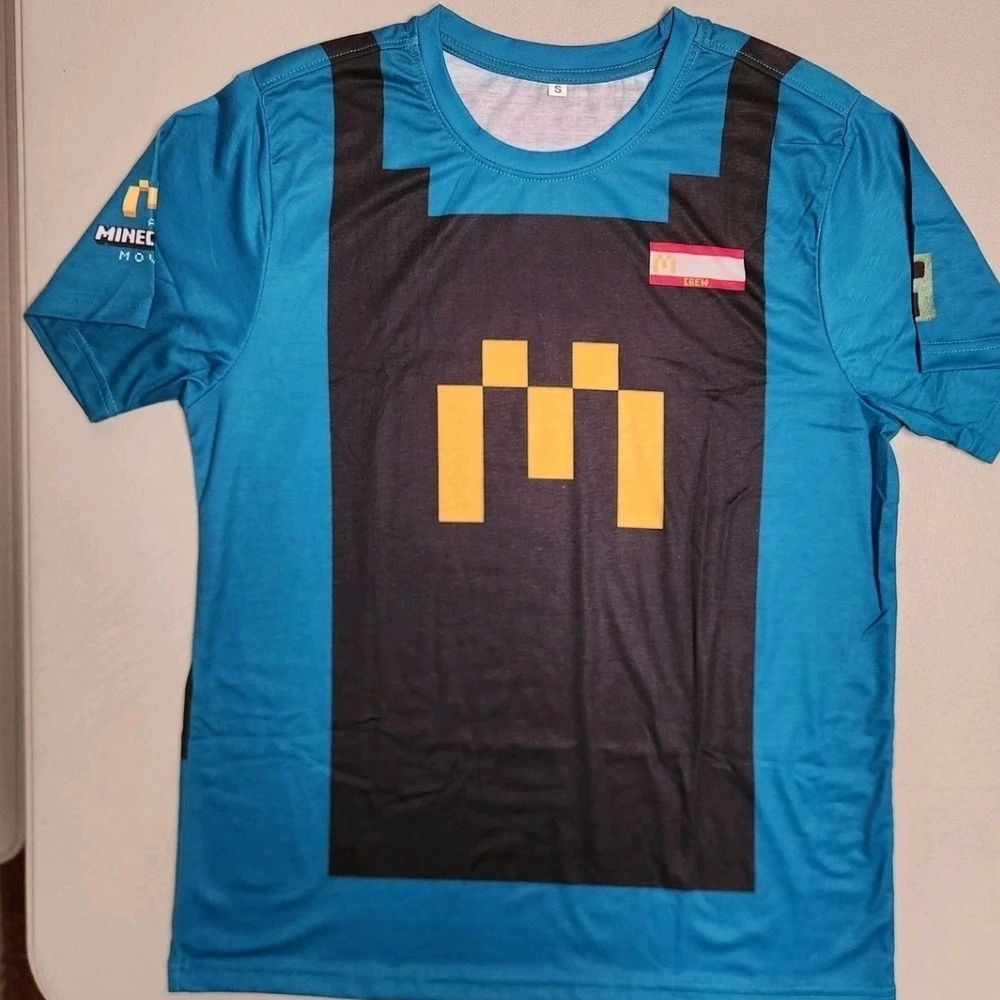 Blue and Black Graphic T-Shirt